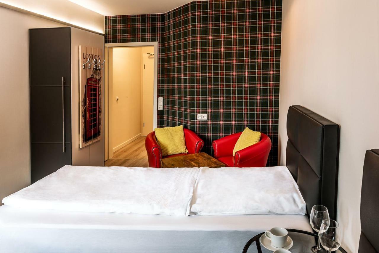 Hotel Sleepinn Volkspark (Adults Only) Hamburg Exterior photo